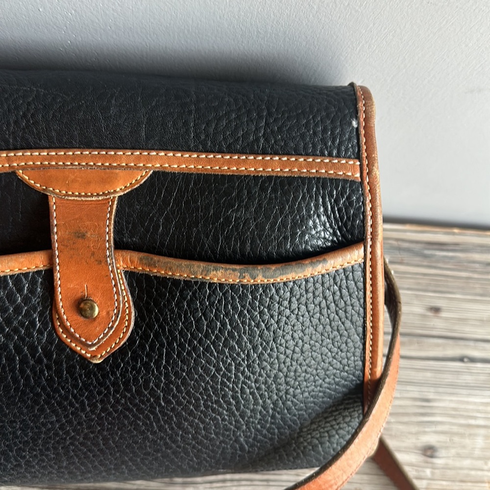 Dooney & Bourke crossbody purse good used condition - Picture 6 of 15